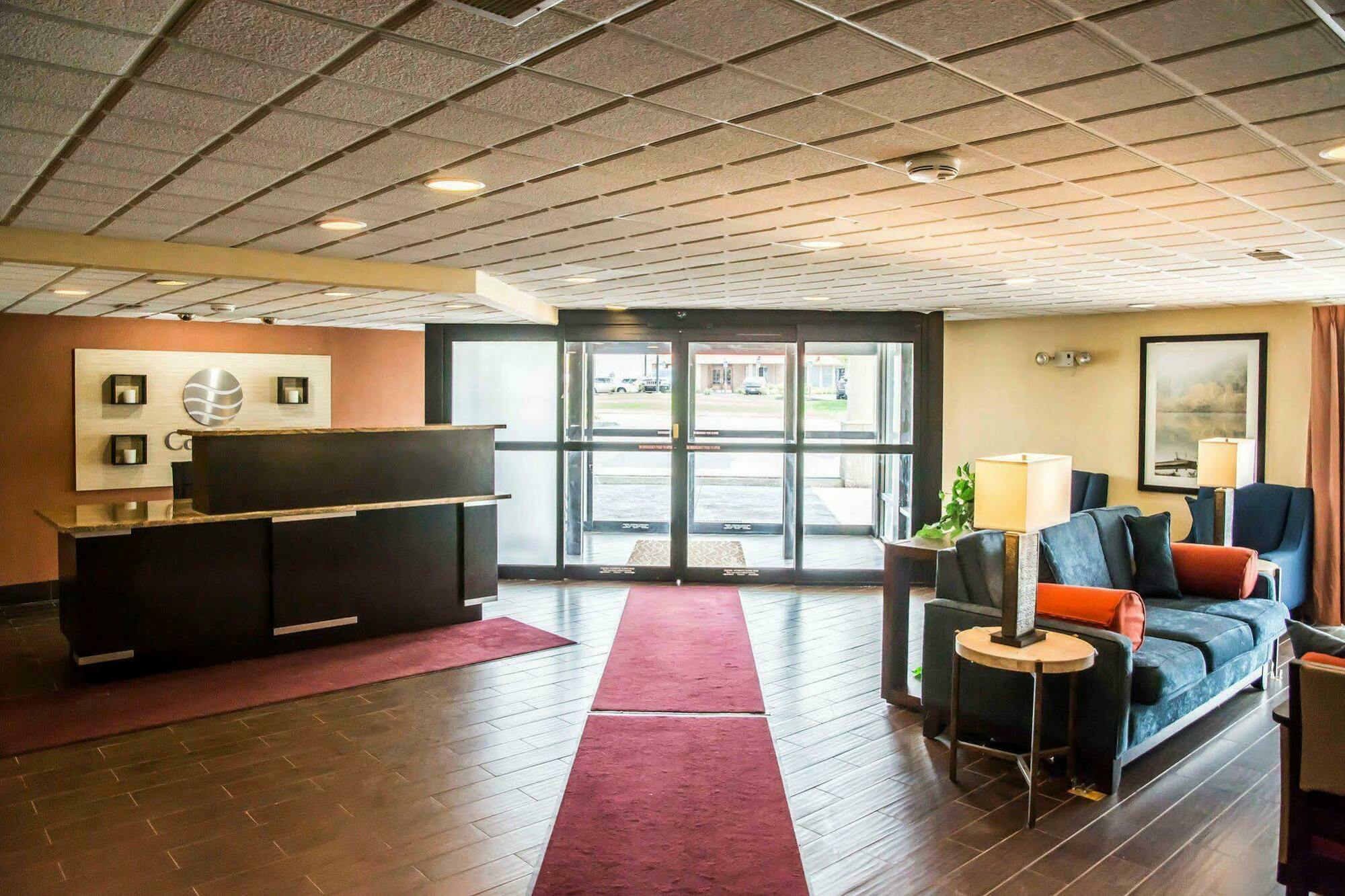 Quality Inn Springboro West Exterior photo